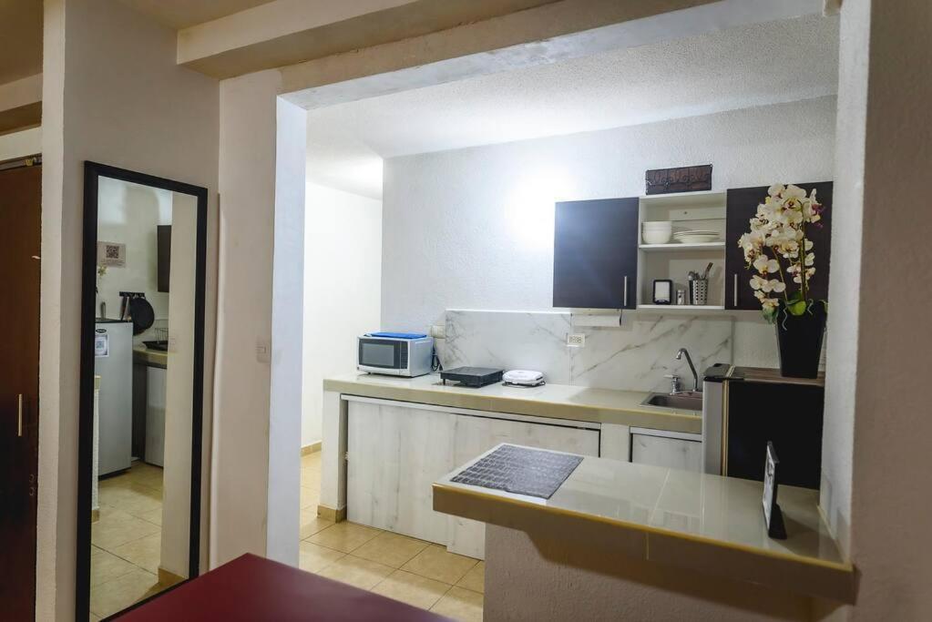 Depab Privado, Centrico,Wifi 80 Mb ,Aire Acondicionado ,Cocina, Cochera Techada, ซิวดัด วัลเลส ภายนอก รูปภาพ